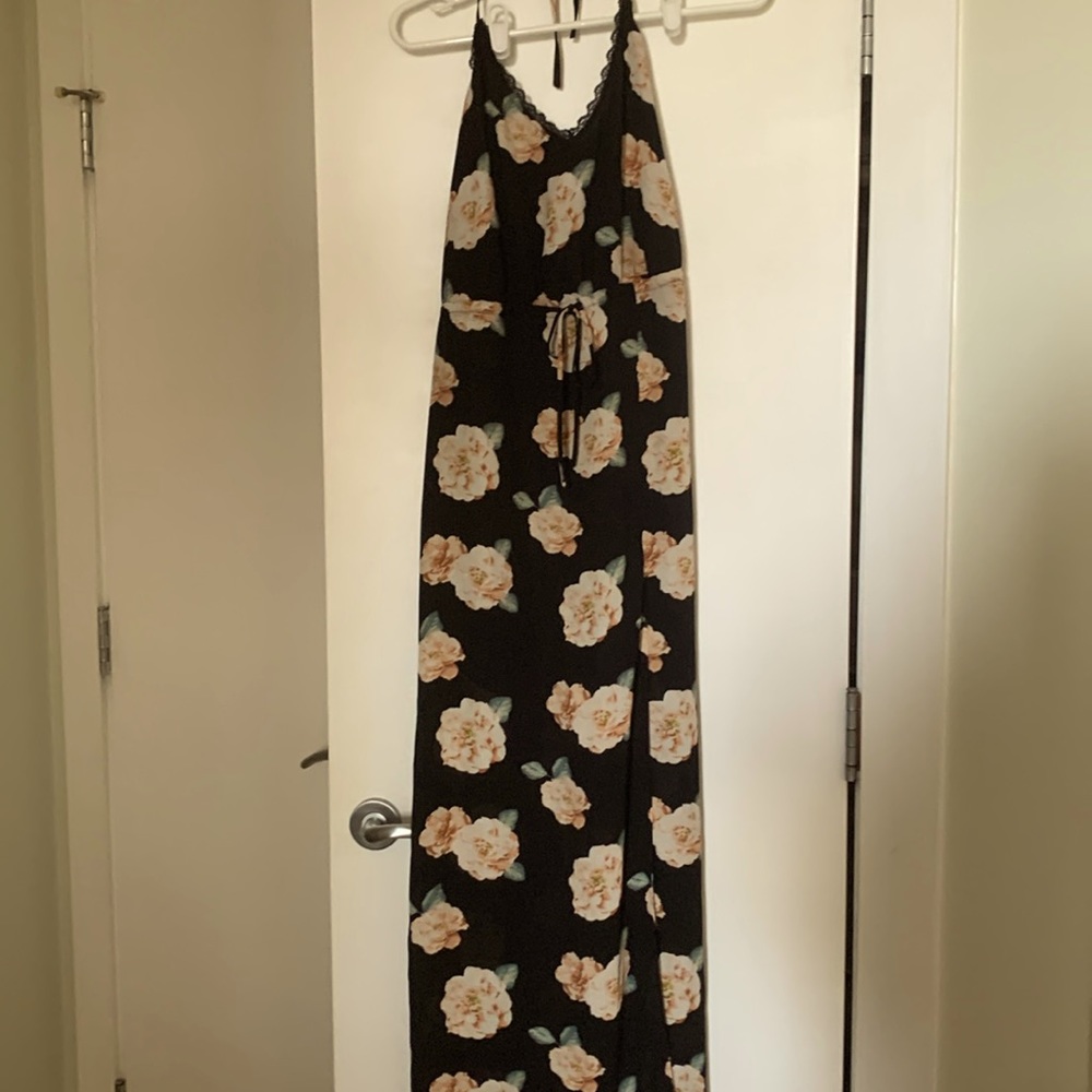 Forever 21 maxi dress halter adjustable waist and neck